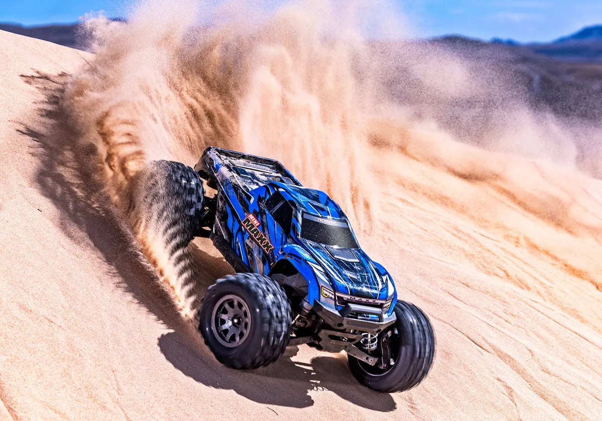 Traxxas Mini Maxx®: 4Wd Brushless Monster Truck (107154-1) 1