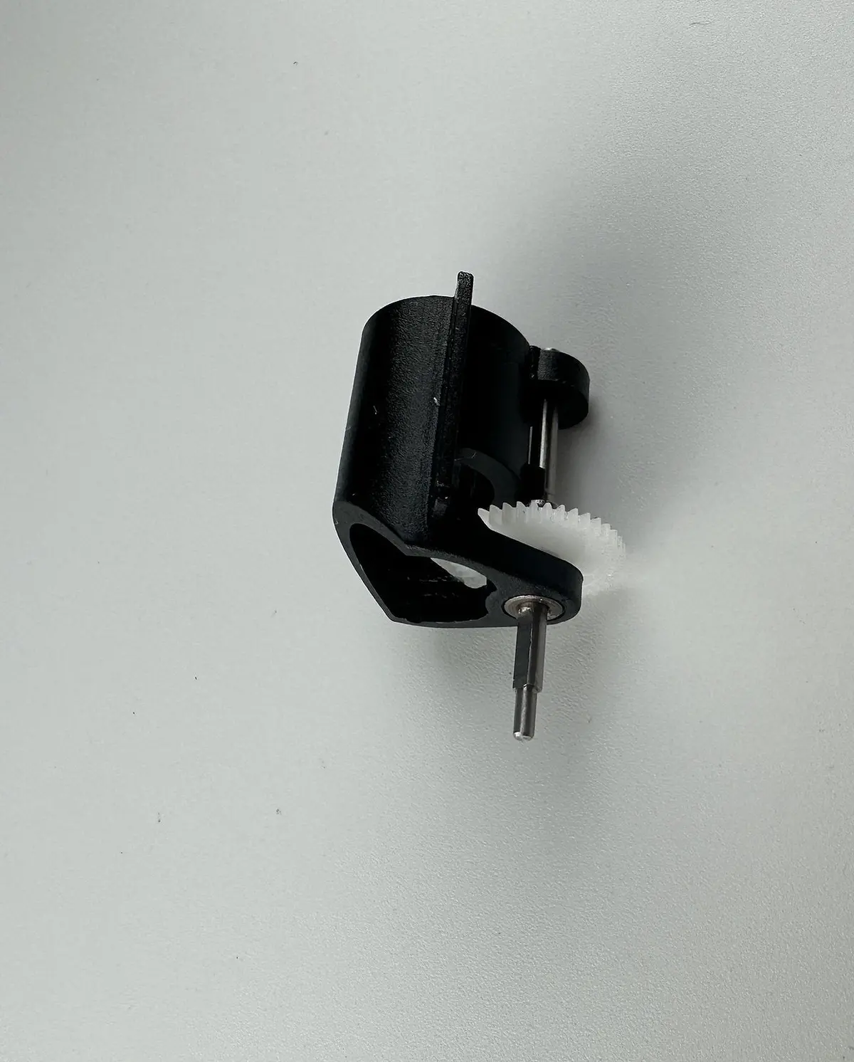 Ironquad: Motor Gearbox For P-51 (Iqp522) 1
