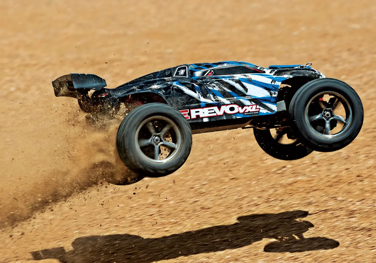 Traxxas E-Revo 1/16 Scale 4Wd Vxl Brushless Mt (71076-3) 1