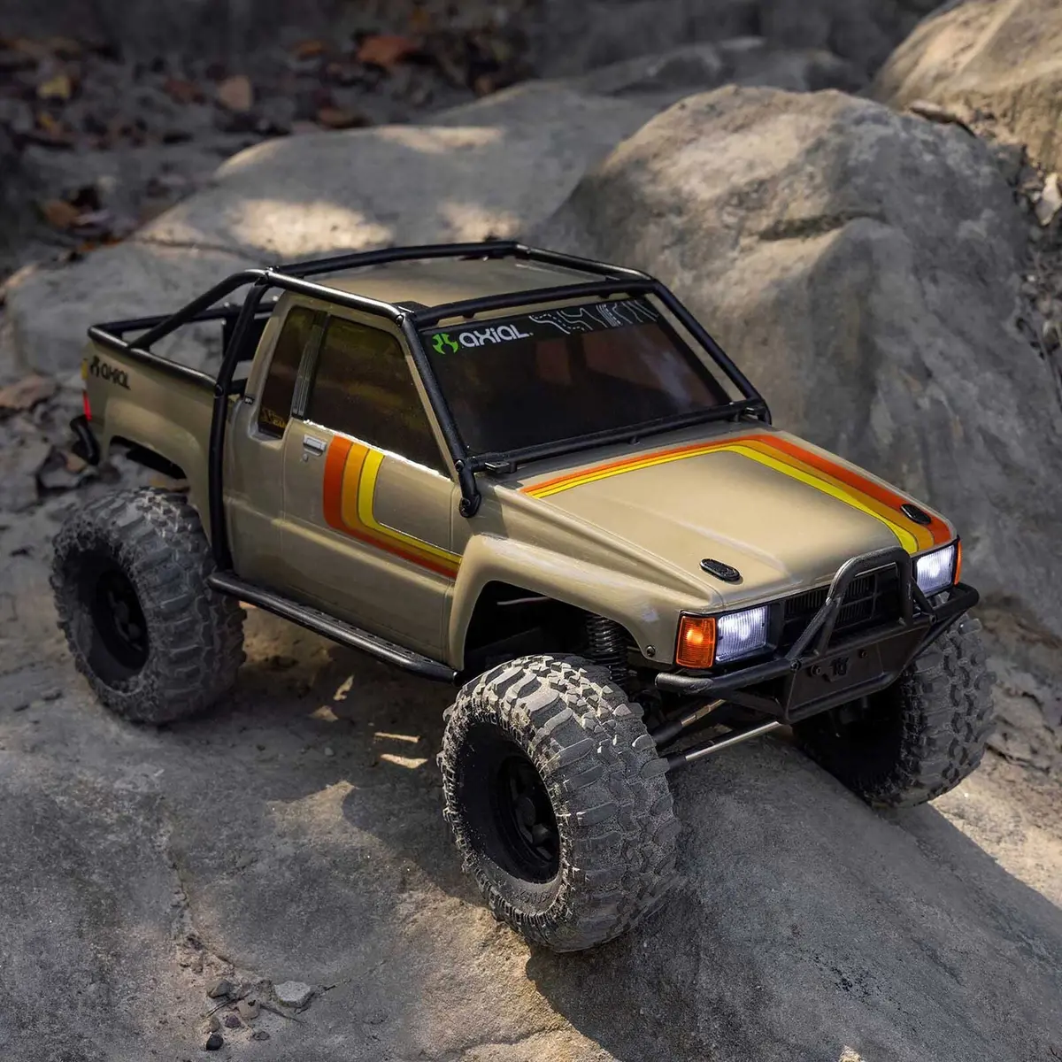 Axial 1/10 Scx10 Iii 1987 Toyota Sr5 4X4 Rtr Brushed Rock Crawler 1