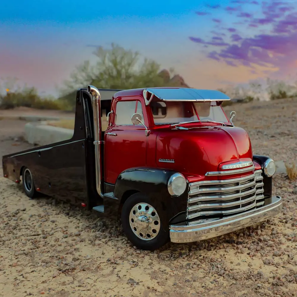Redcat Custom Hauler - 1953 Chevrolet Cab Over Engine 1
