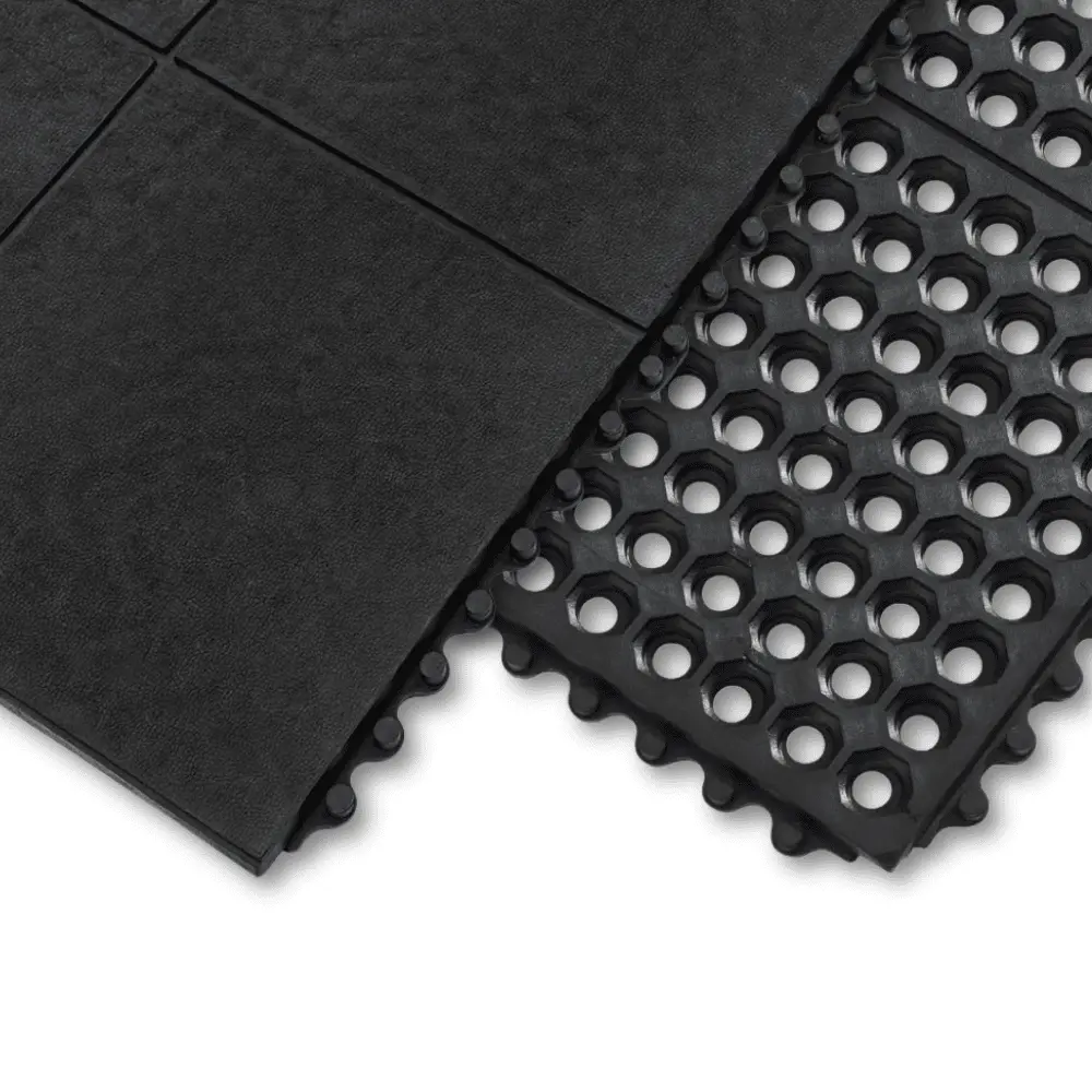 Interlocking Rubber Washdown Area Mats 1