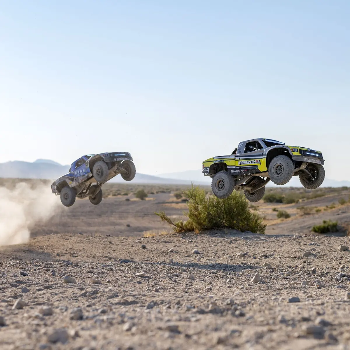 Losi 1/6 Super Baja Rey 2.0 4Wd Brushless Desert Truck Rtr (Los05021) 1