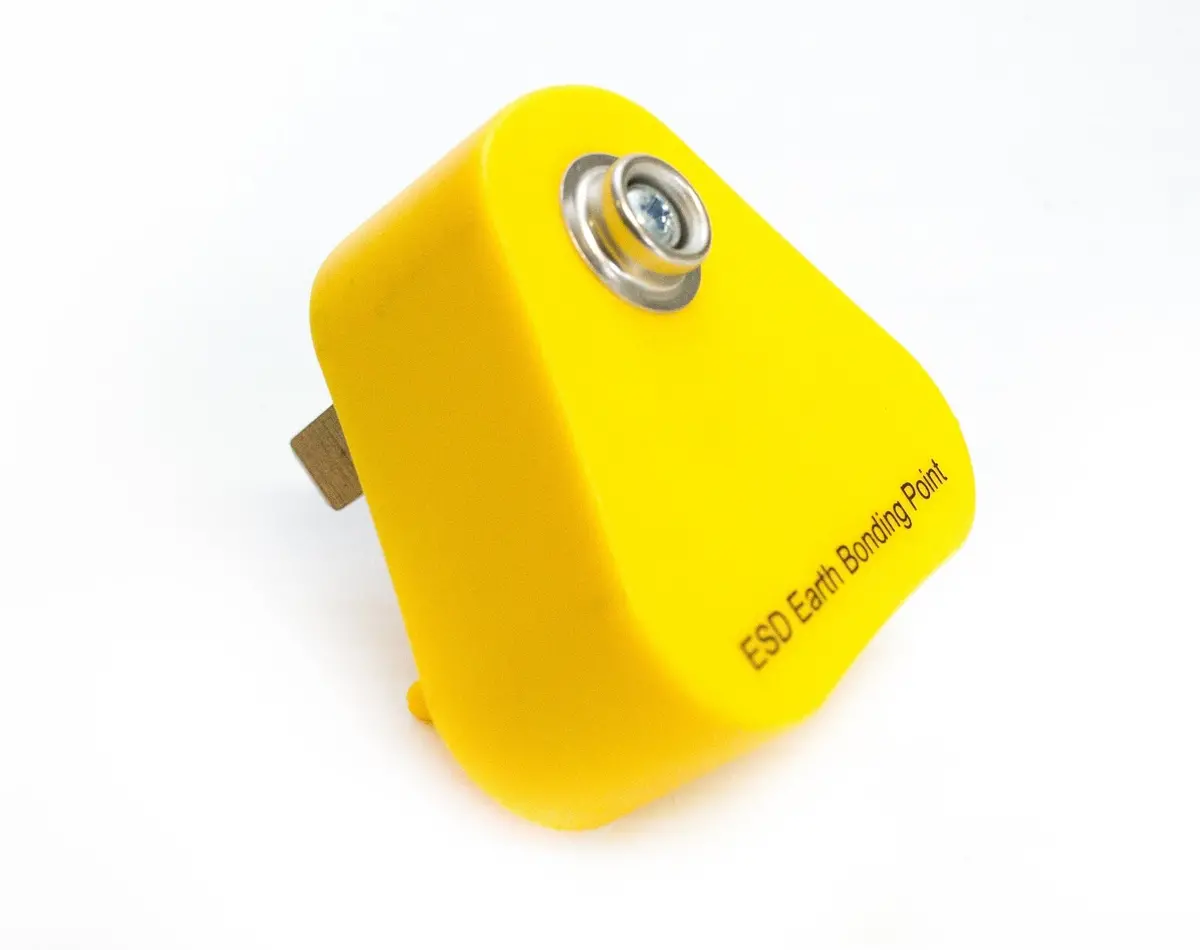 Uk Earth Bonding Plug 1