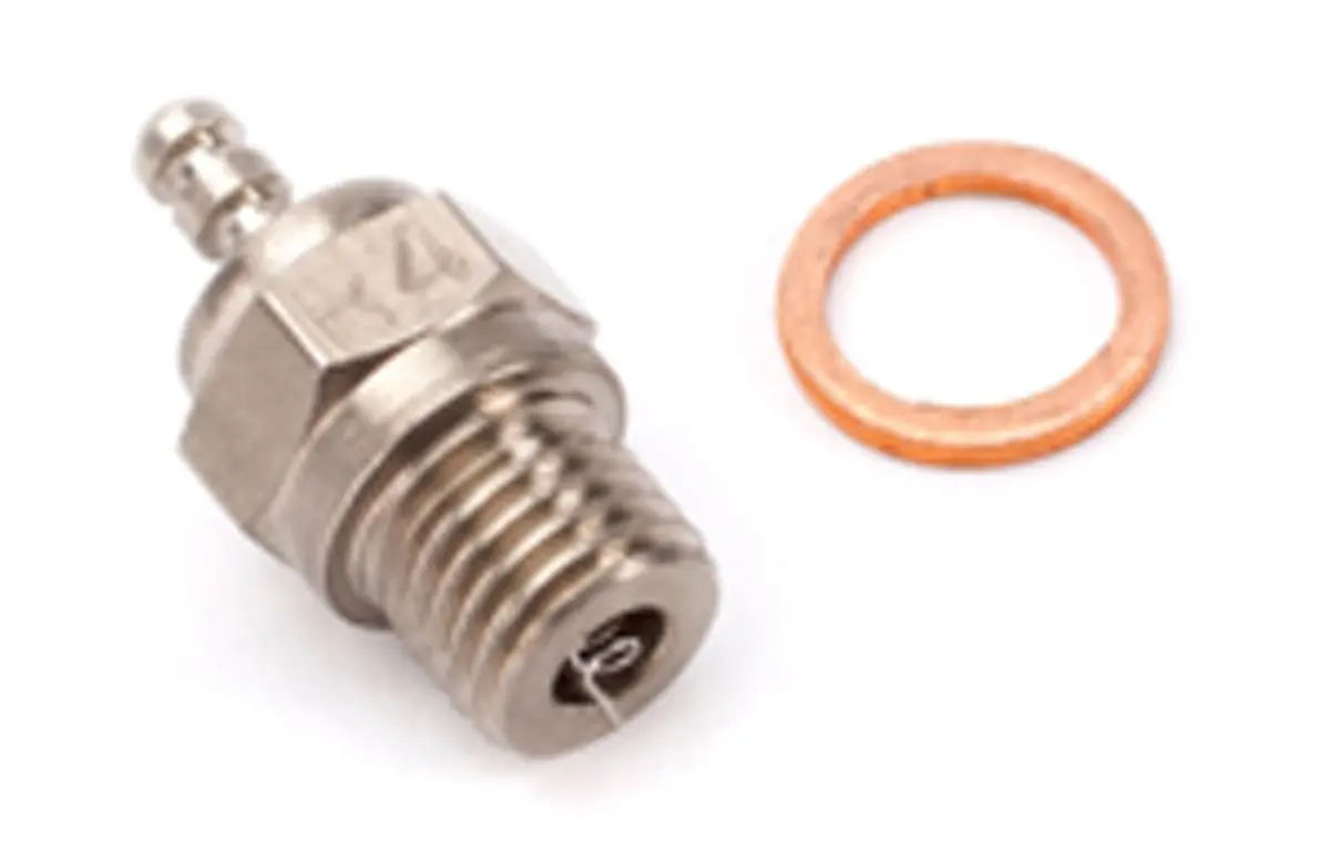 Dynamite Platinum Glow Plug, #4 Medium (Dynp5604) 1