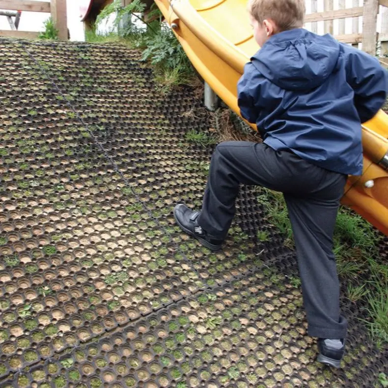 Playprotect Honeycomb Playground Matting 1