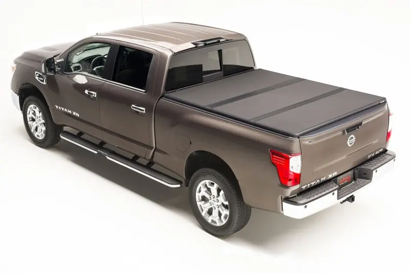 Extang 17-19 Nissan Titan (5Ft 6In) (W/Rail System) Solid Fold 2.0 1